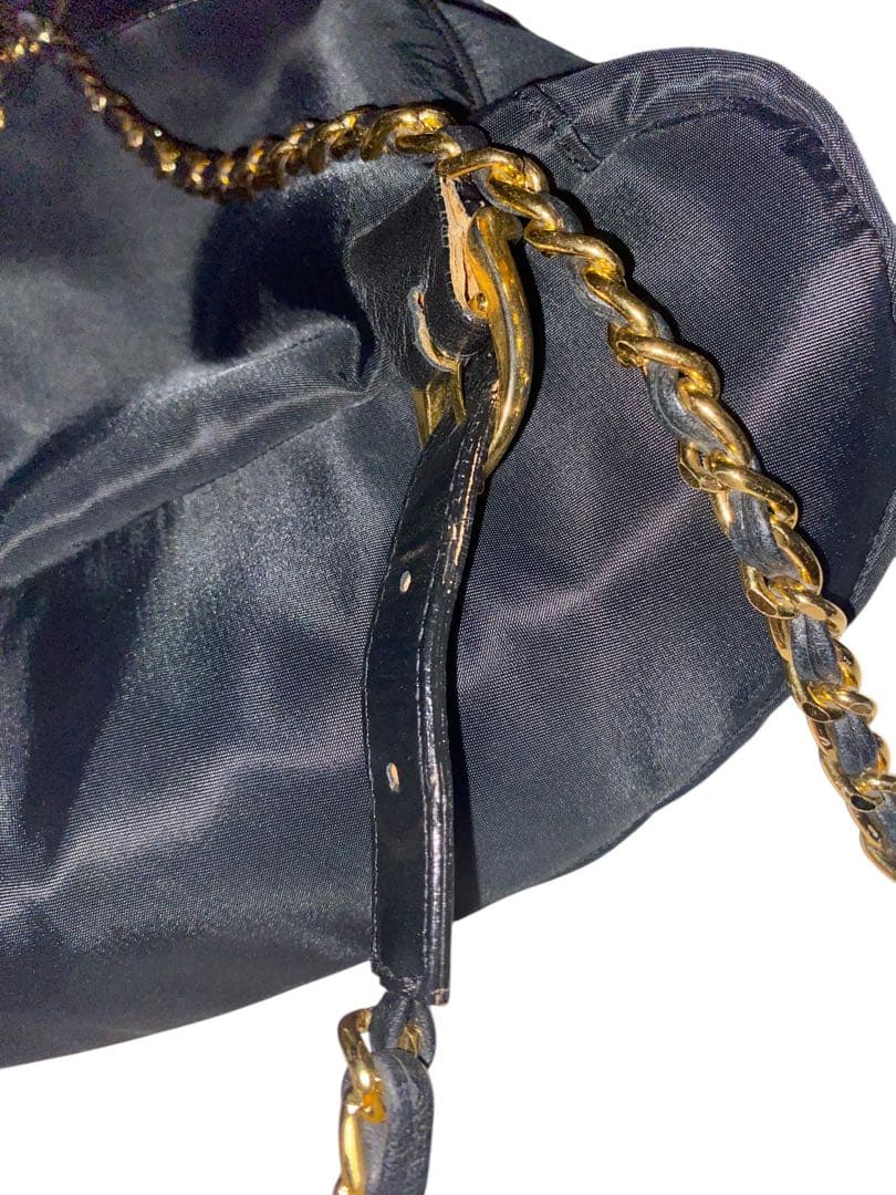 PRADA ナイロンリュック ¥20,000→¥16,500 PRADA ナイロンリュック ¥20,000→¥16,500