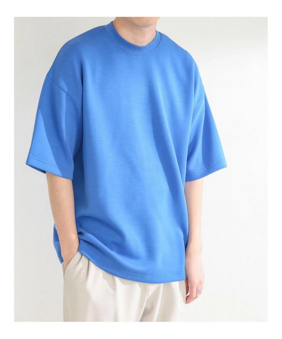 オーバーサイズ 青 Tシャツ