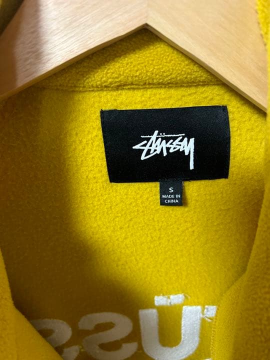 激安単価で激安単価でSTUSSY ステューシー 企業モノ フリース