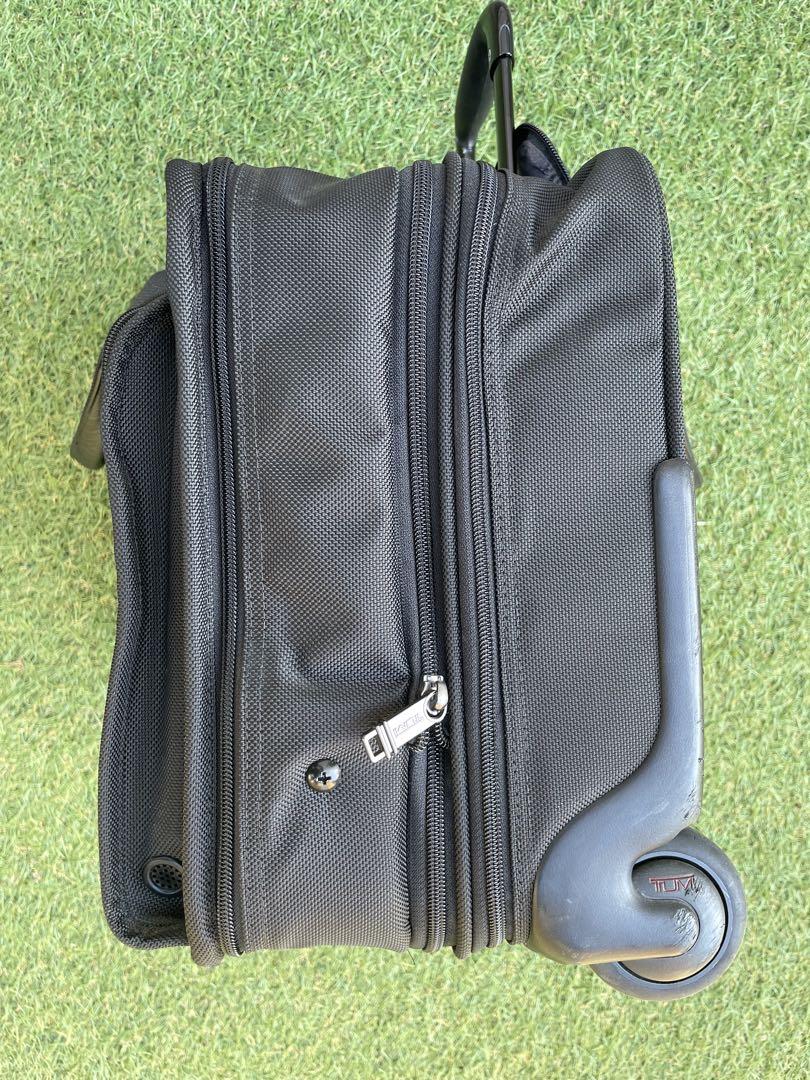 【値下げしました！】TUMI キャリーバッグ 26103D4 機内持ち込可