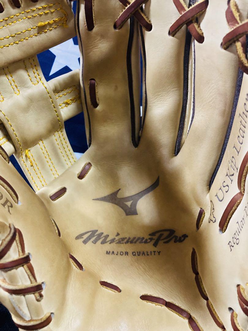 Tatis Jr モデル　ミズノプロ　Mizuno pro USA パドレス