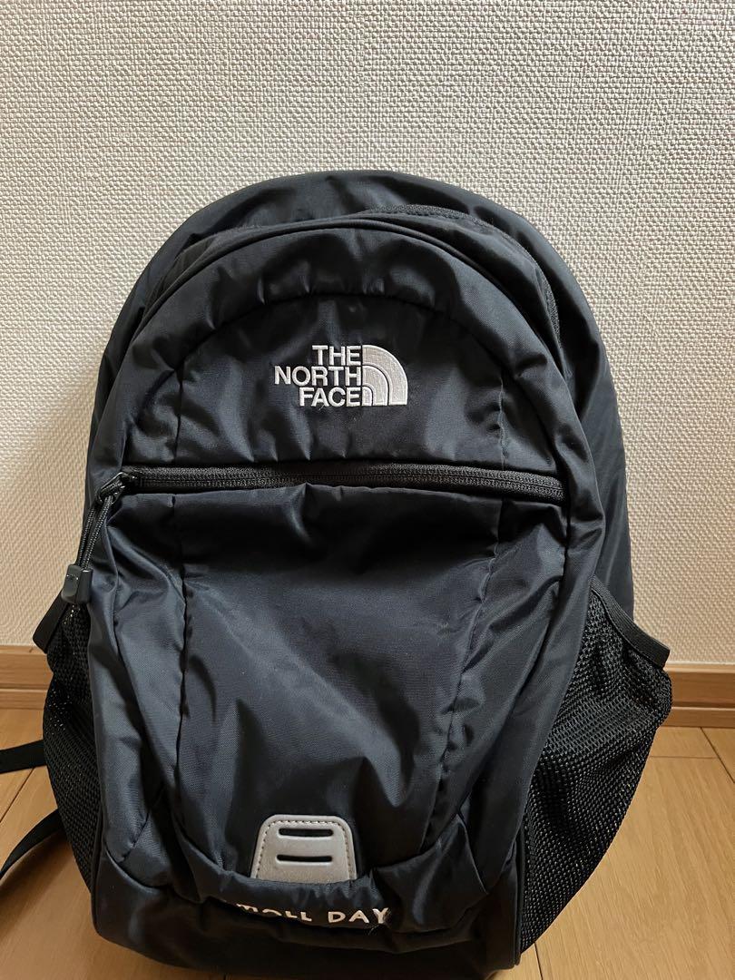 THE NORTH FACE ブラックリュック　SMALL DAY