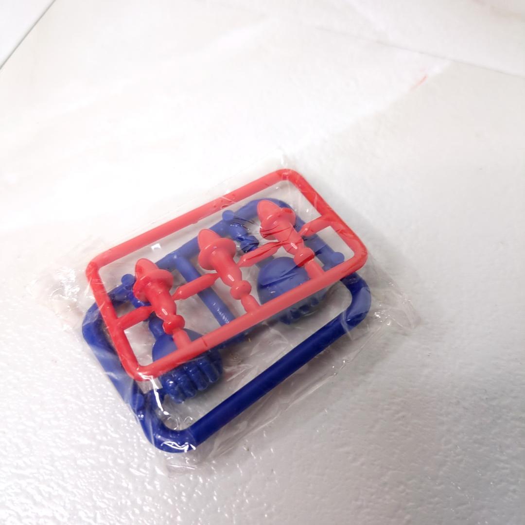 復刻版 マグネロボット 鋼鉄ジーグ マグネモシリーズ タカラ magnemo_jeeg24.jpg