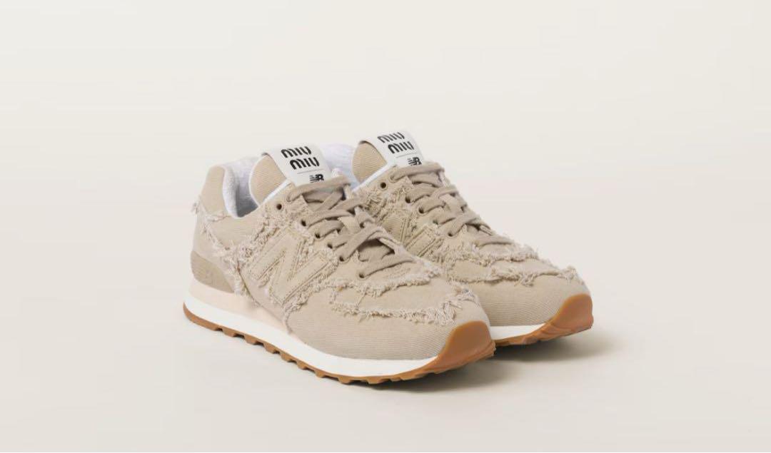 定価126,500円 New Balance x Miu Miu 24.0ファッション