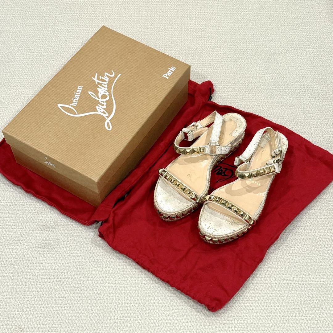 Christian Louboutin ホワイトサンダル - メルカリ