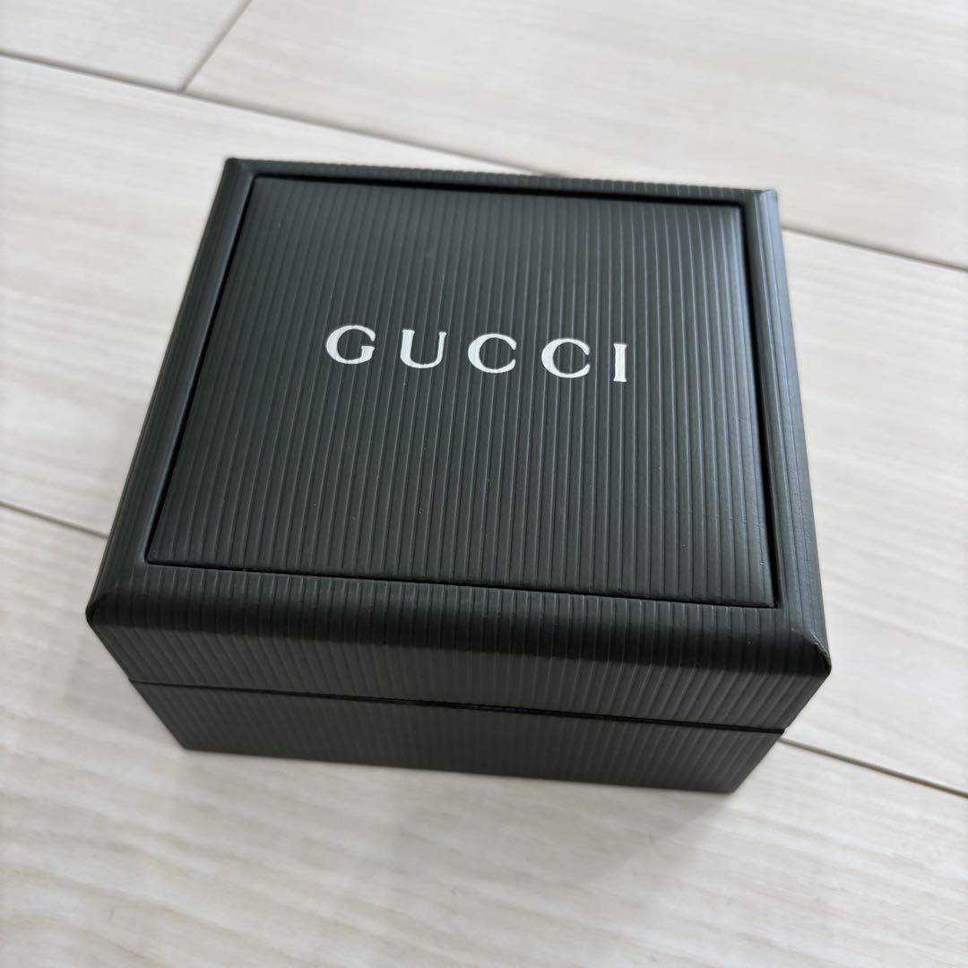 【送料無料】GUCCI　時計　1500　シルバー