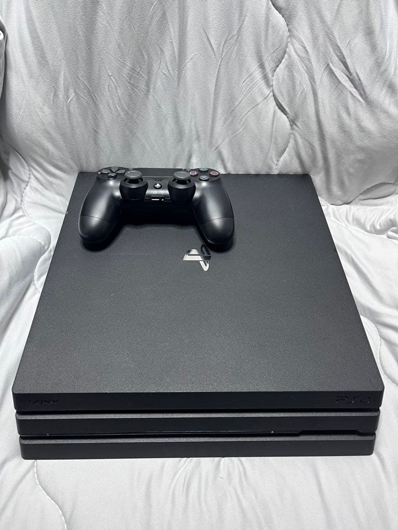 PS4 Pro 本体 CUH-7100B 1TBPlayStation4