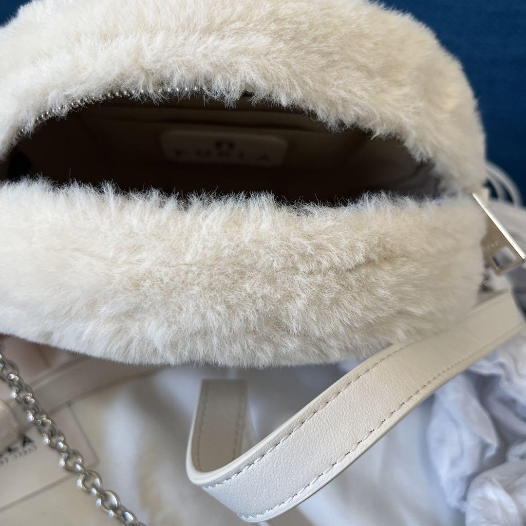 FURLA ファー ショルダーバッグ 円形