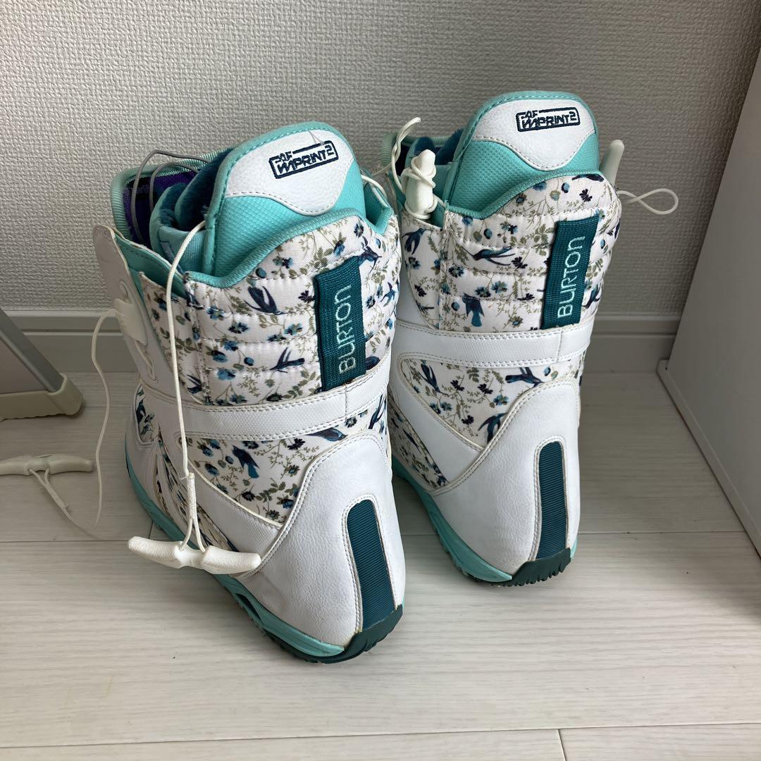 Burton  スノーボードブーツ 女性用