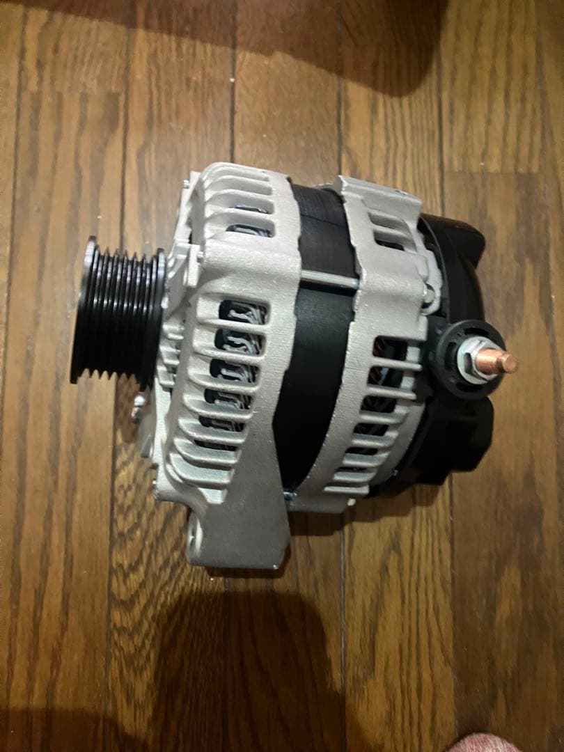 リビルト　オルタネーター 3ピンコネクター　30セルシオ