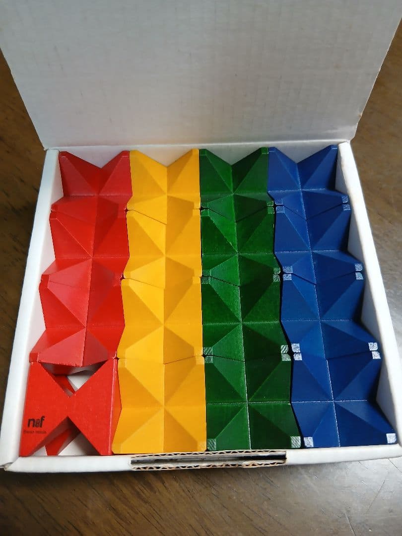 ネフスピールミニ Naef Spiel mini 廃盤 品 2005年製