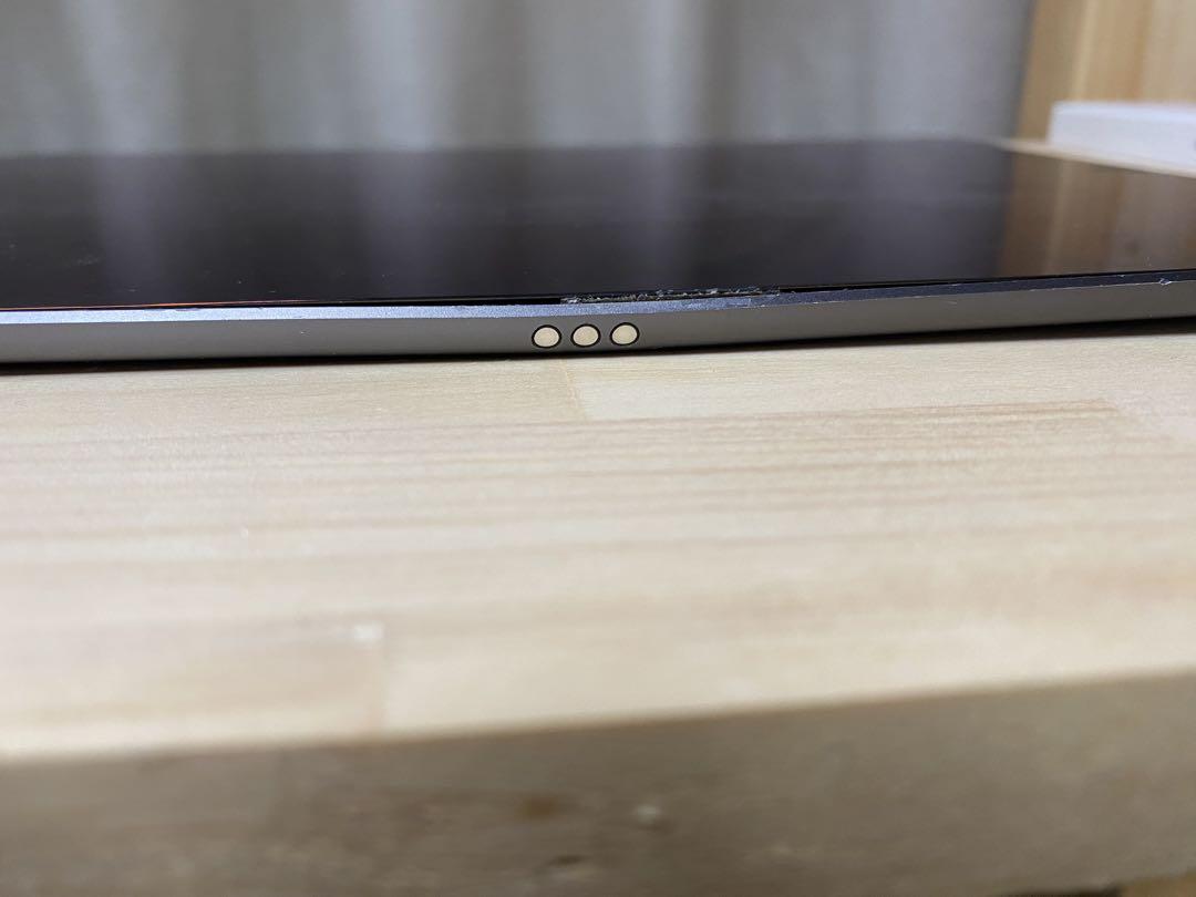 iPad Air 【第3世代】10.2インチ 64GBスペースグレー