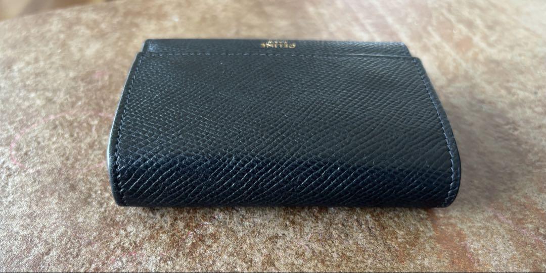【ほぼ新品】セリーヌ　三つ折り財布