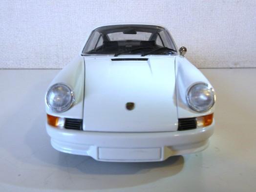 特価 EBBRO (1/24) ポルシェ 911 Carrera RS2.7 特価 EBBRO (1/24) ポルシェ 911 Carrera RS2.7 - メルカリ