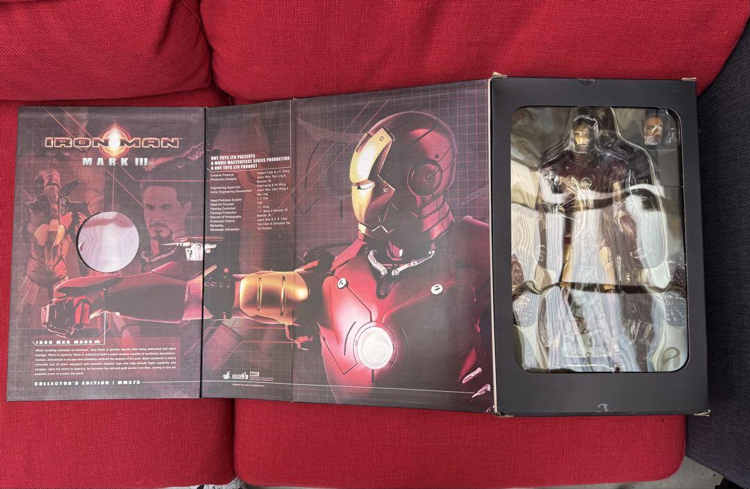 ニ*モ様 ホットトイズ アイアンマン マーク3 hottoys
