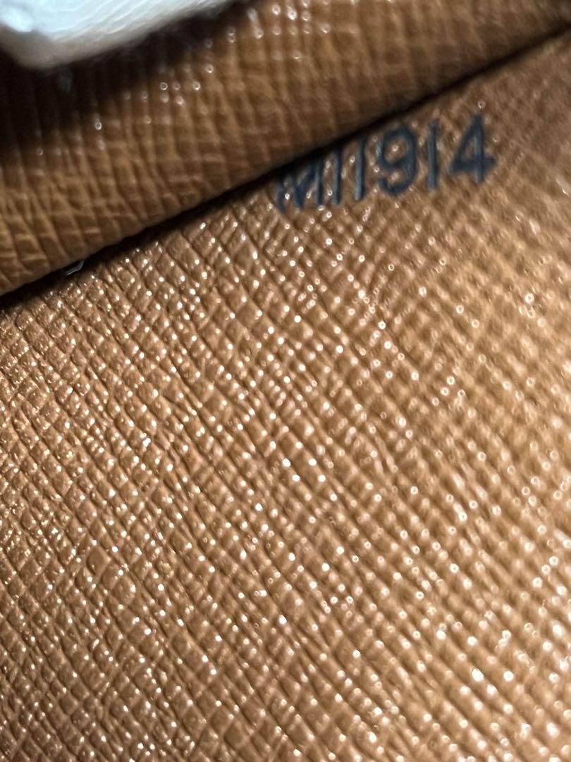 LOUIS VUITTON セルヴィエット フェルモワール ビジネスバッグ