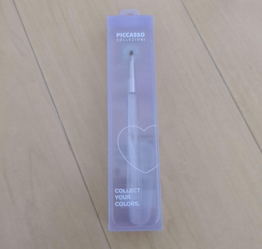 新品 ピカソ アイシャドウ メイクブラシ 221