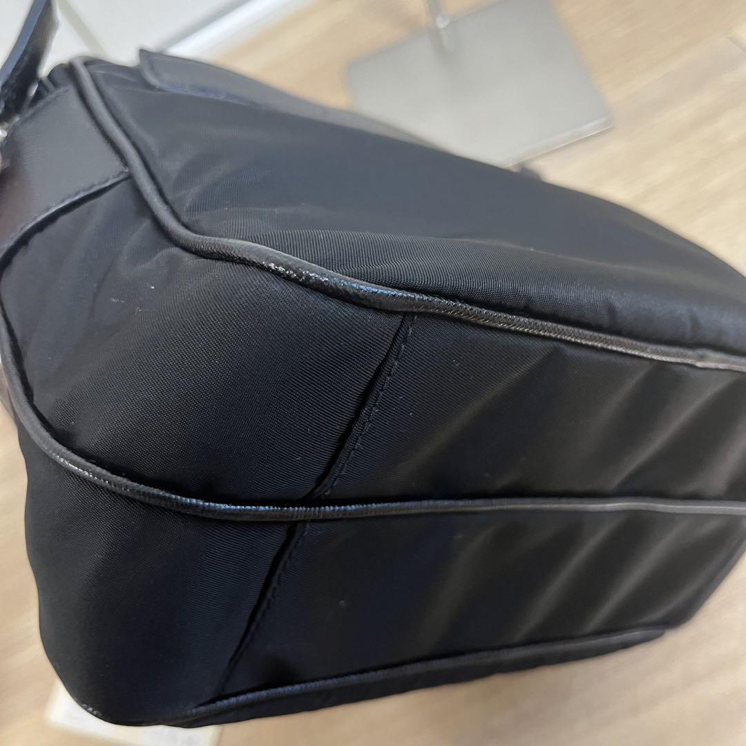 【稀少品、美品】PRADA プラダ ワンショルダーバッグ BR2162