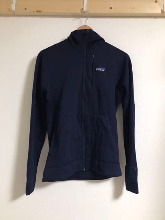 和風 patagonia パタゴニア メンズ・R1フルジップ・フーディ ネイビー