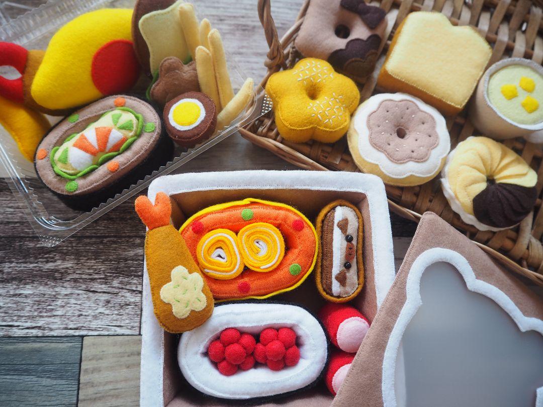 専用です！ブライトシュベルツ　ドイツ　木製　オウム　壁掛け　フック ブライトシュベルツ ドイツ 木製 オウム 壁掛け フック - メルカリ