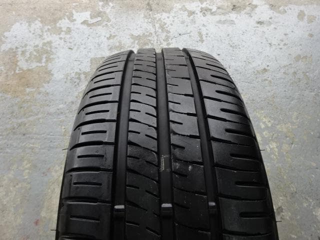 ほぼ未使用25年製ダンロップエナセーブEC204 205/55R16 4本セット ほぼ未使用25年製ダンロップエナセーブEC204 205/55R16 4本セット