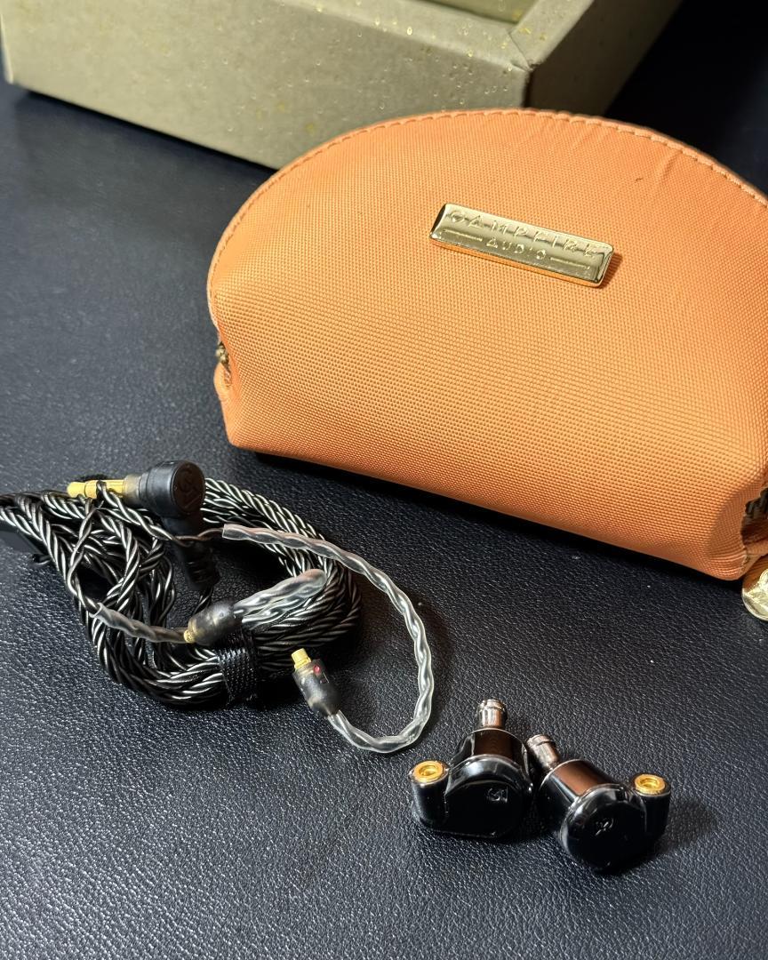 イヤホン Campfire Audio DORADO 2020