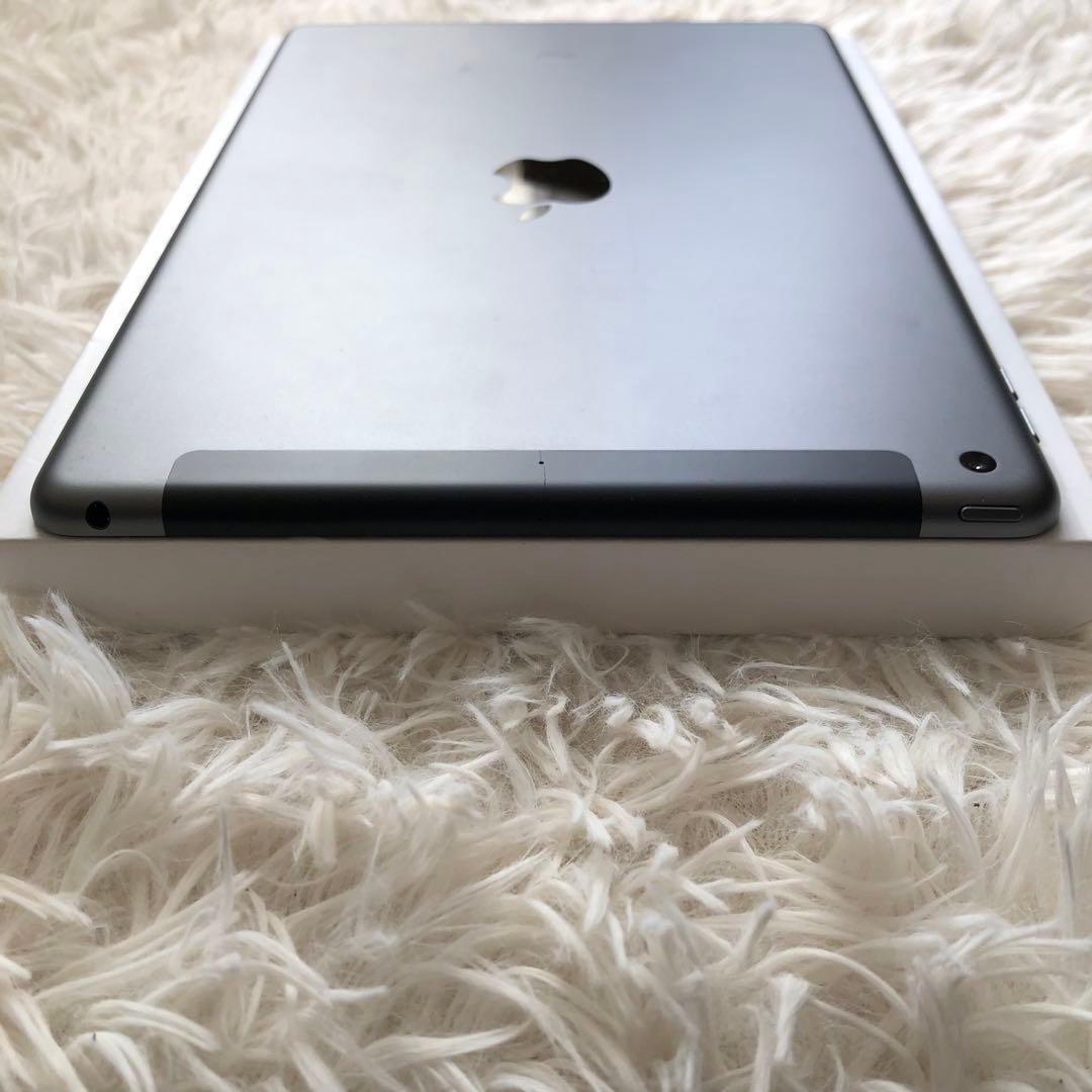 【完動品】iPad 第9世代 64GB SIMフリー 【すぐ発送】 【完動品】iPad 第9世代 64GB SIMフリー 【すぐ発送】