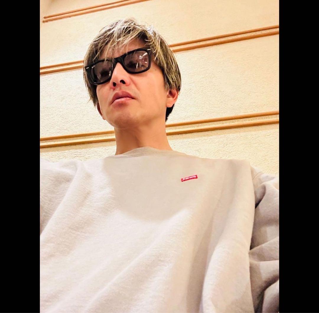 Supreme small box crewneck グレー