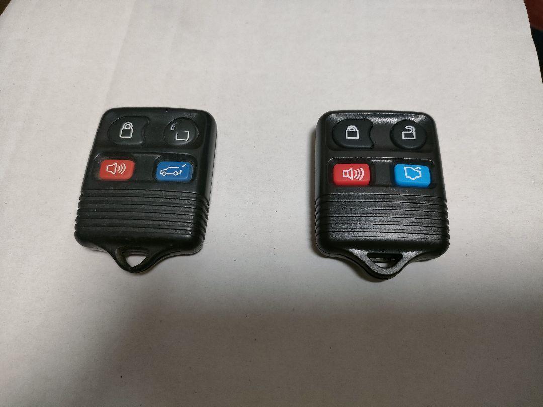 FORD 4ボタン キーレス 中古品+ほぼ未使用の2個セット