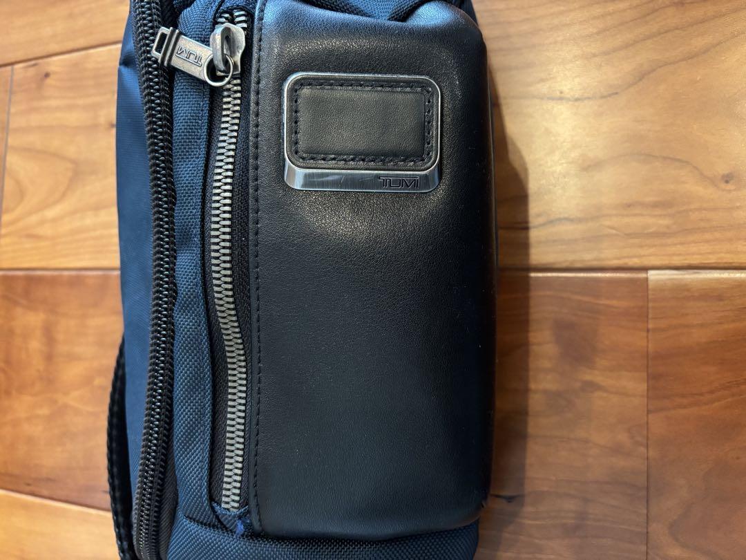 TUMI トゥミ ALPHA BRAVO アルファブラボーケリー　ボディバッグ