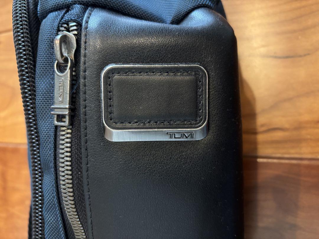 TUMI トゥミ ALPHA BRAVO アルファブラボーケリー　ボディバッグ