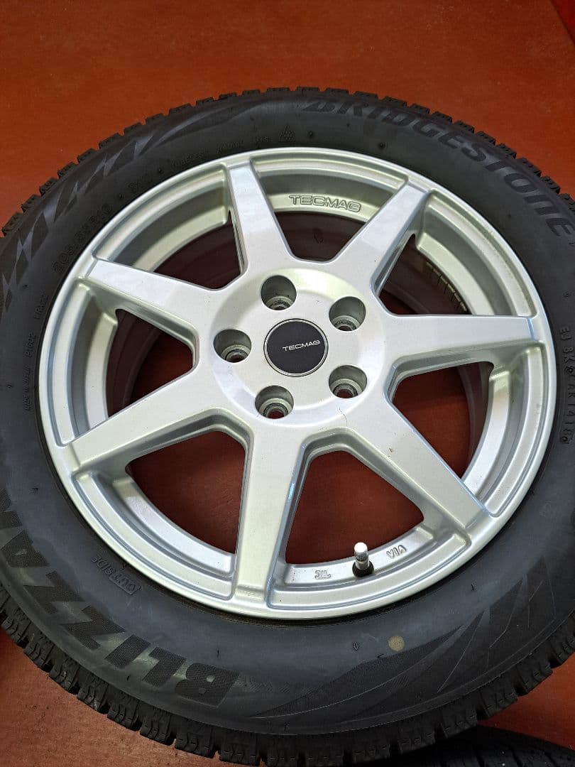 ブリヂストン 205 55 16 スタッドレスホイールセット