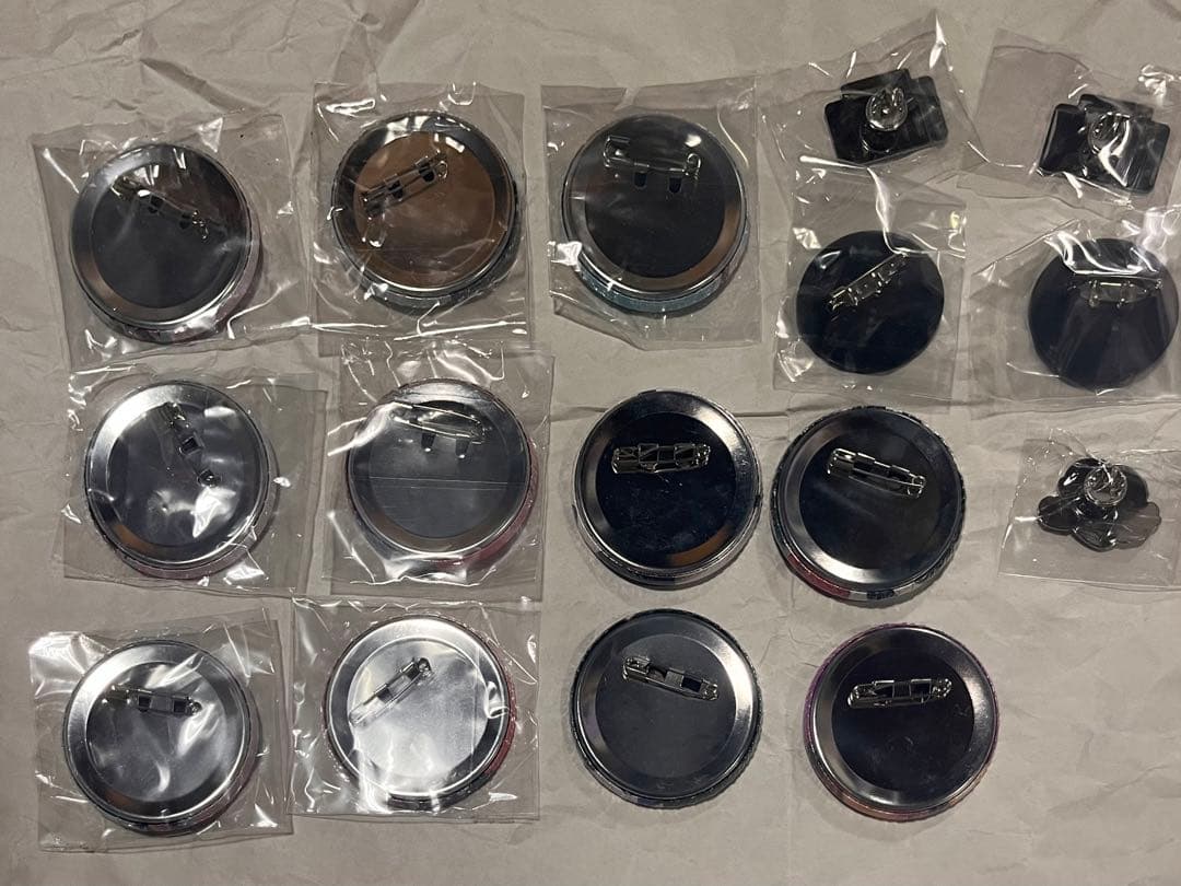 西野カナ 缶バッジ 缶バッジ 西野カナ シークレット 激レア