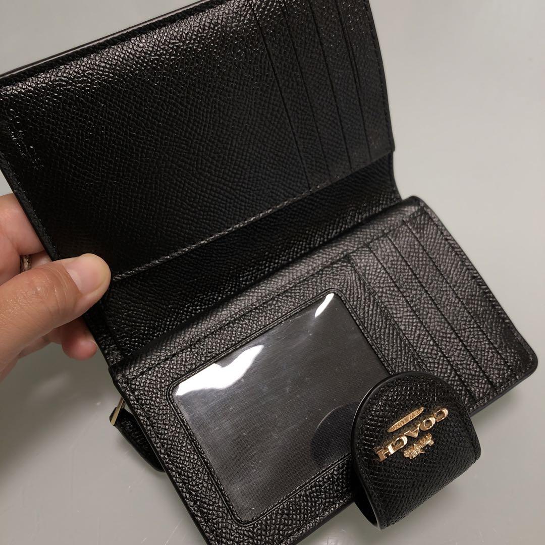 coach 財布　二つ折り　ブラック