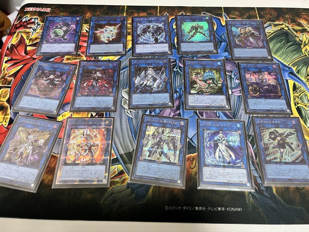 遊戯王 MALICEデッキサイドあり WCQ•White Rabbitスリーブ付 遊戯王 MALICEデッキサイドあり WCQ•White Rabbitスリーブ付