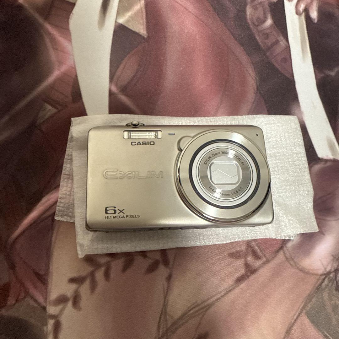 EXILIM コンパクトデジタルカメラ　EX-Z690 CASIO EXILIM EX-Z690 コンパクト デジタルカメラ