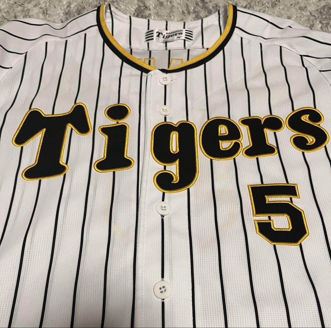 阪神タイガース　レプリカユニホーム　近本光司選手　Ｍサイズ