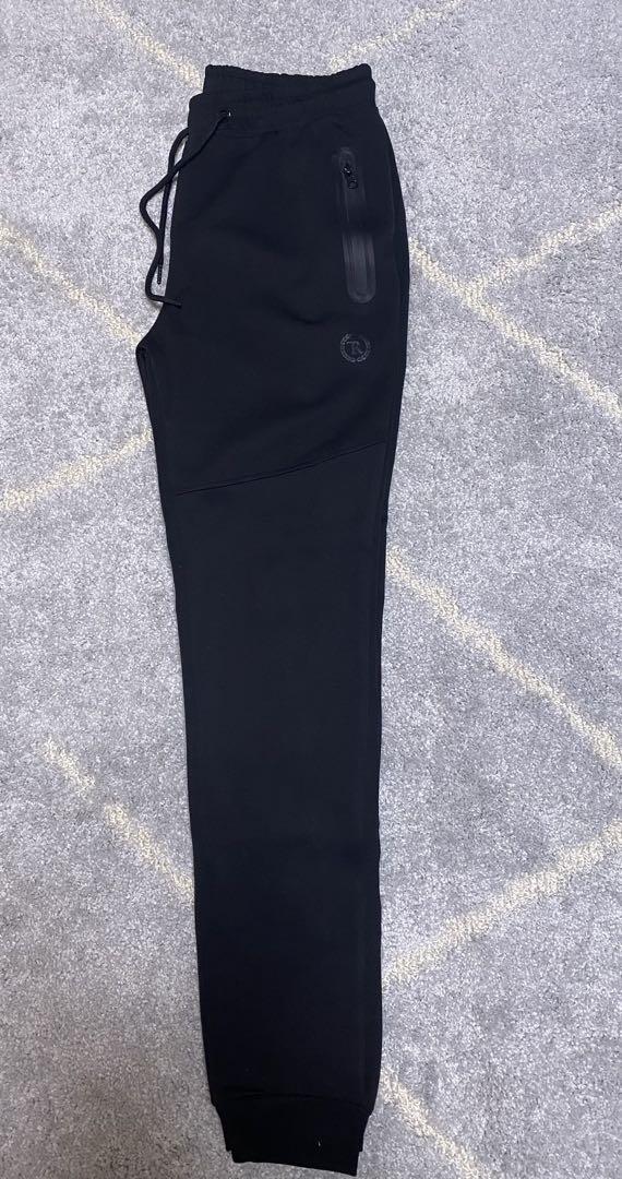 ウォーキング・ランニングウェア Gang Tech Fleece, BLACKED OUT FULL SET.