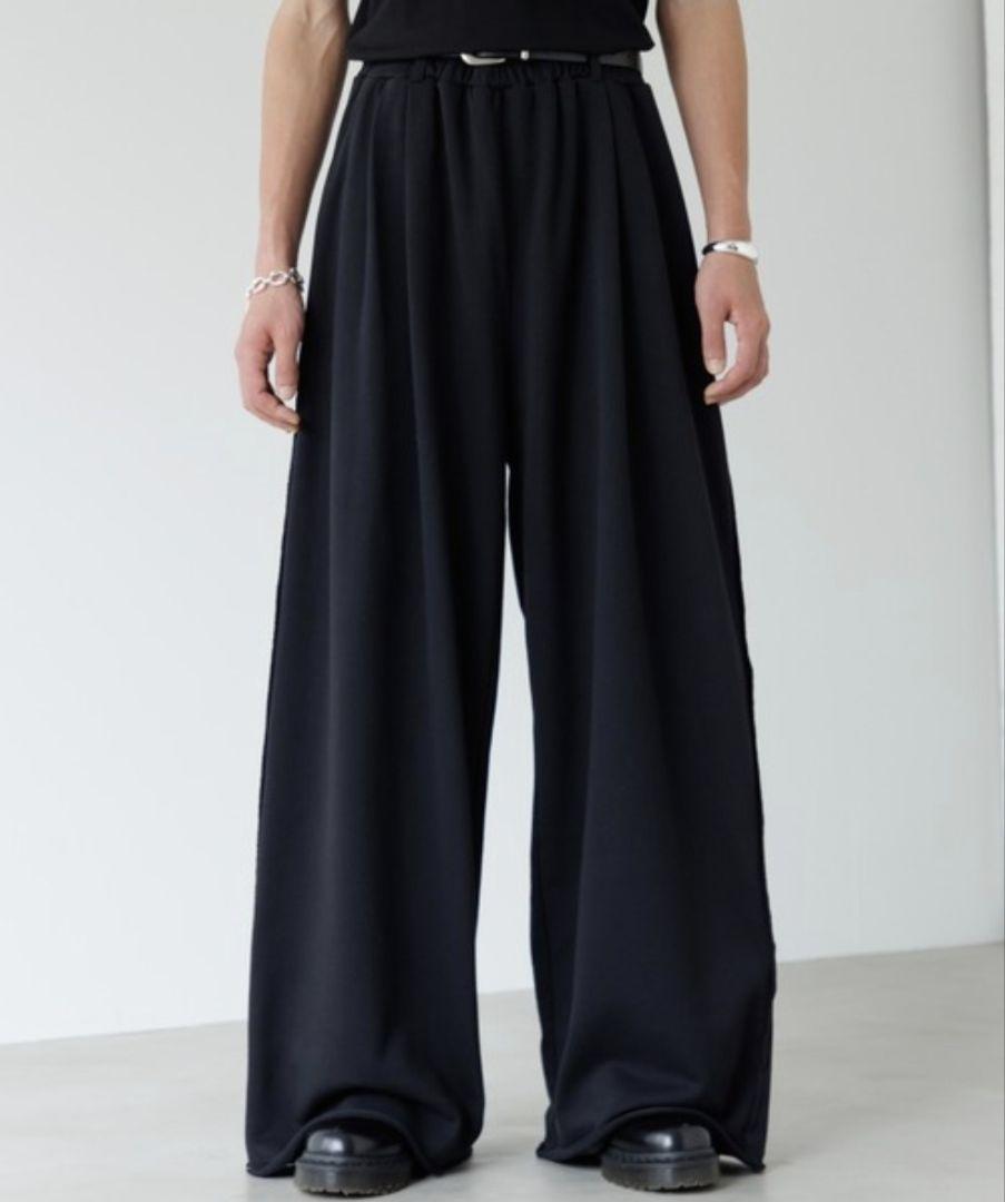 SINSS　Two tuck sweatpants / 2タックスウェットパンツ