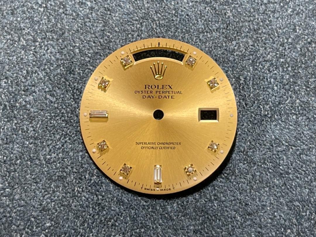 ROLEX デイデイト　金色　カレンダー針付き　バケットダイヤ　文字盤　ダイヤル