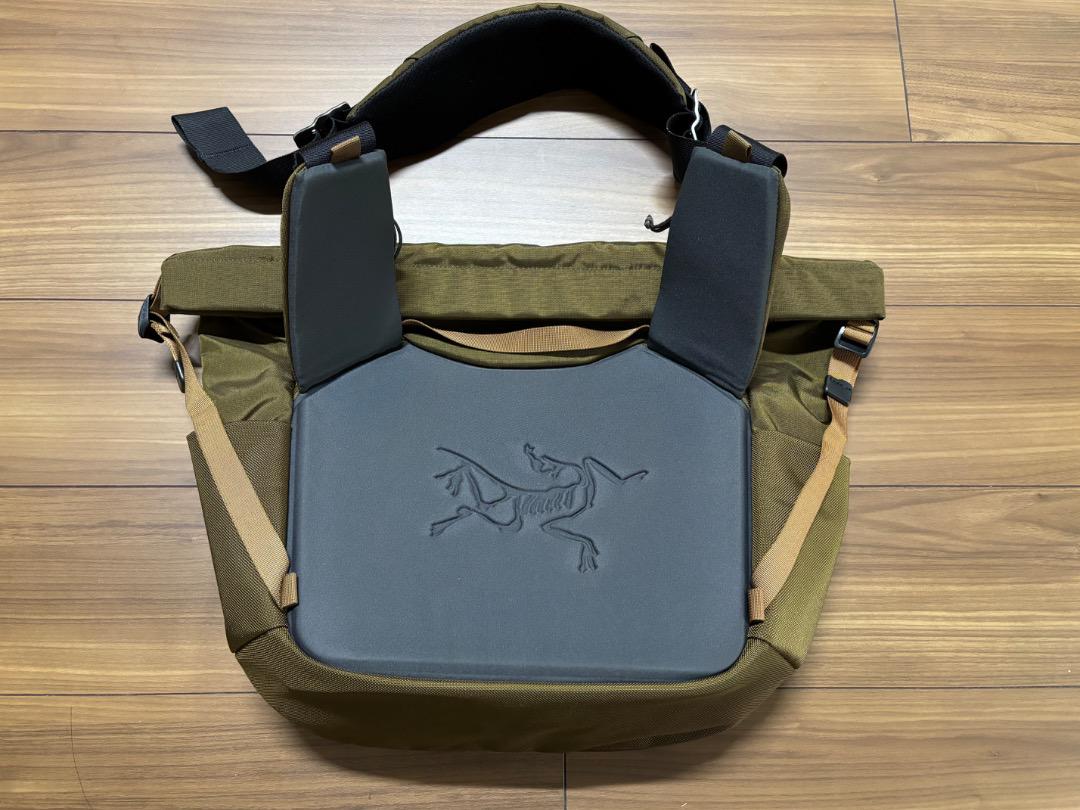 Arc'teryx ショルダーバッグ