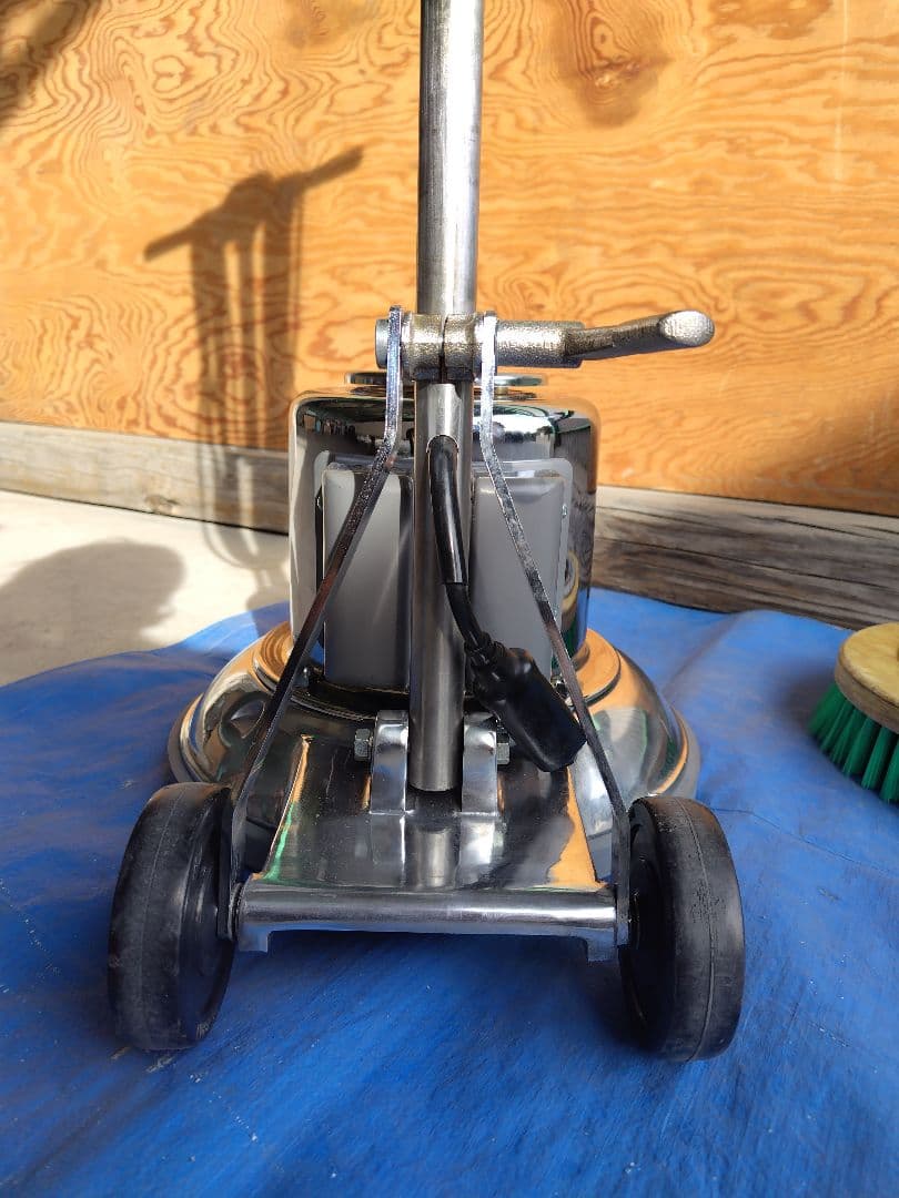 12インチフロアーポリッシャー/床洗浄/床磨き/店舗清掃/年末清掃に 12インチフロアーポリッシャー/床洗浄/床磨き/店舗清掃/年末清掃に