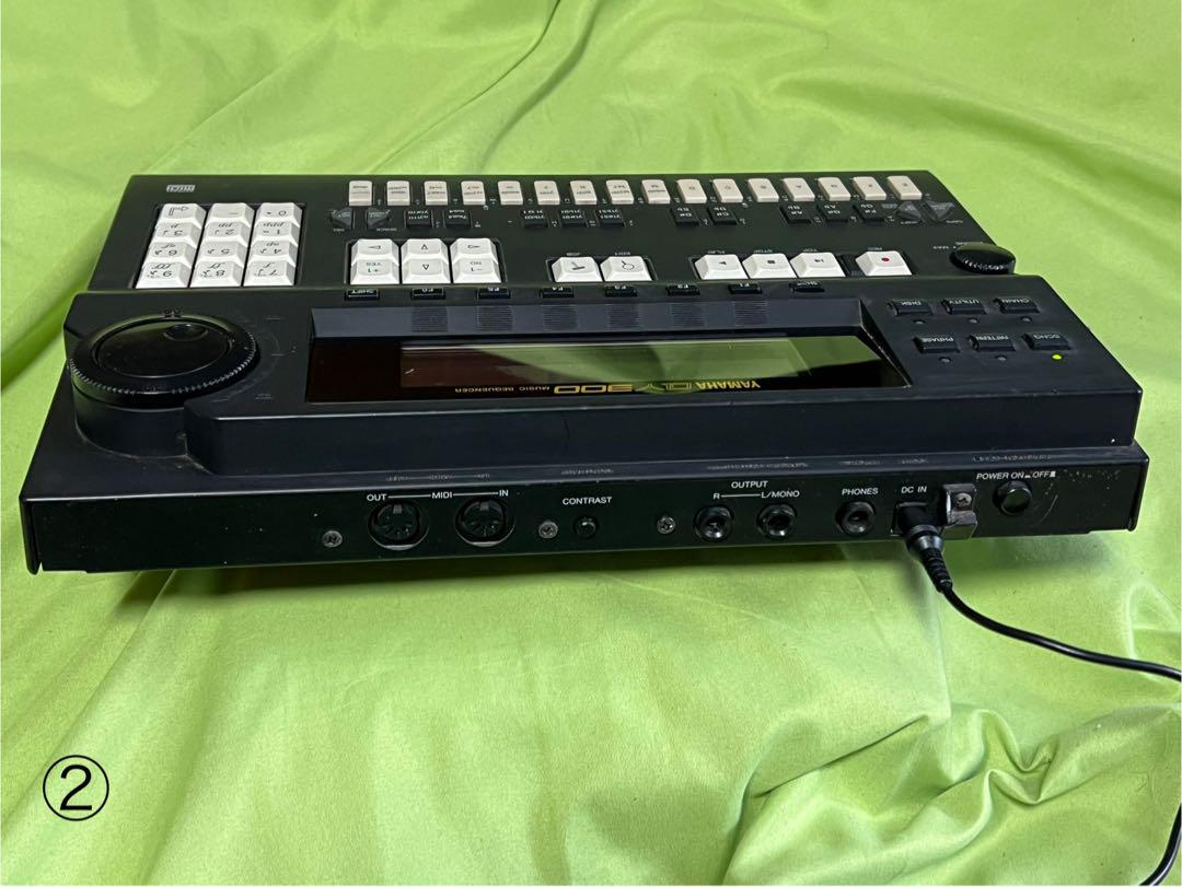 QY300