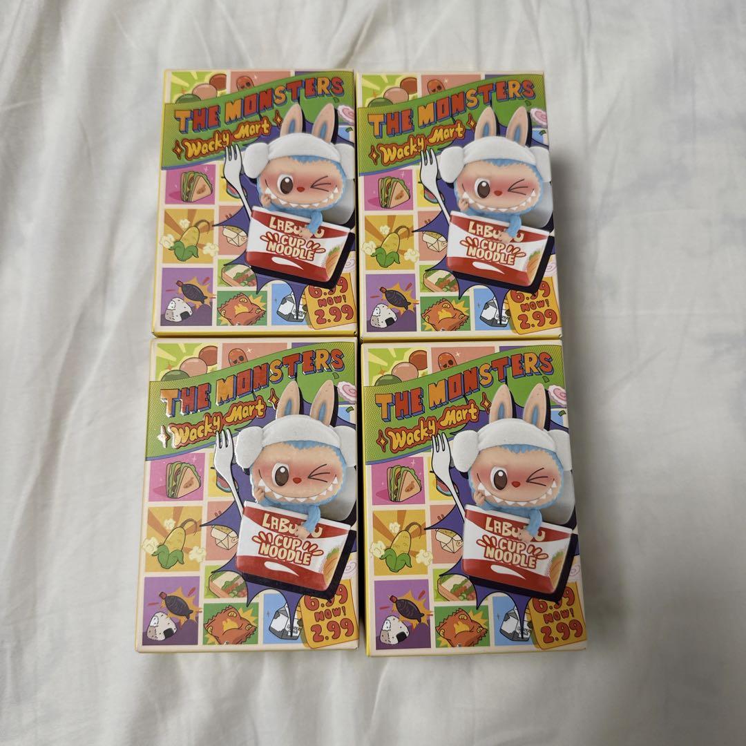 【正規品】THE MONSTERS WackyMart×4／ラブブ