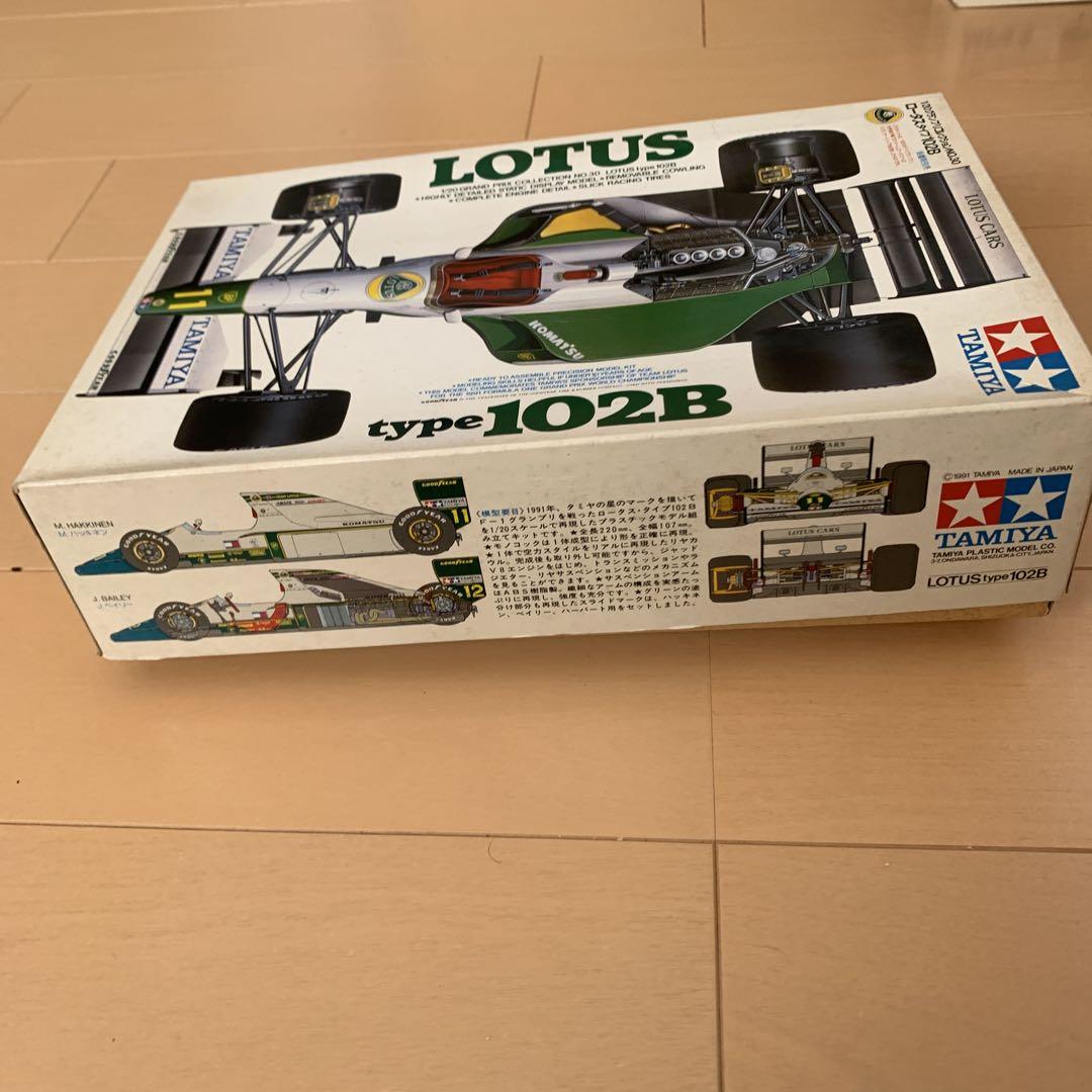 Tamiya Lotus type 102B 1/20 プラモデル
