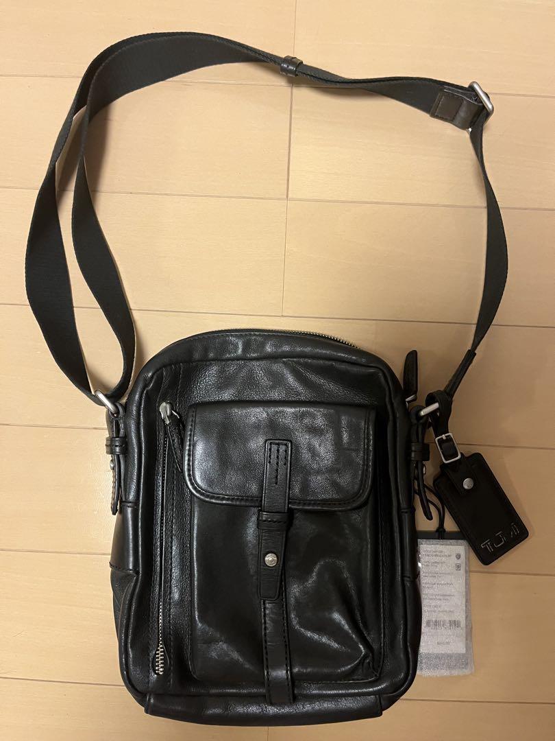 TUMI FRISCO SMALL FLAP 牛革ショルダーバッグ