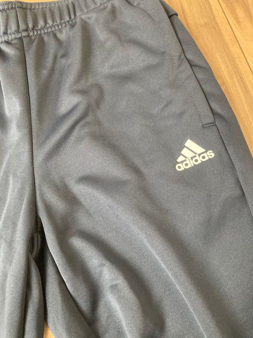 新品未使用品］adidas アディダス　ジャージ上下セット　Mサイズ