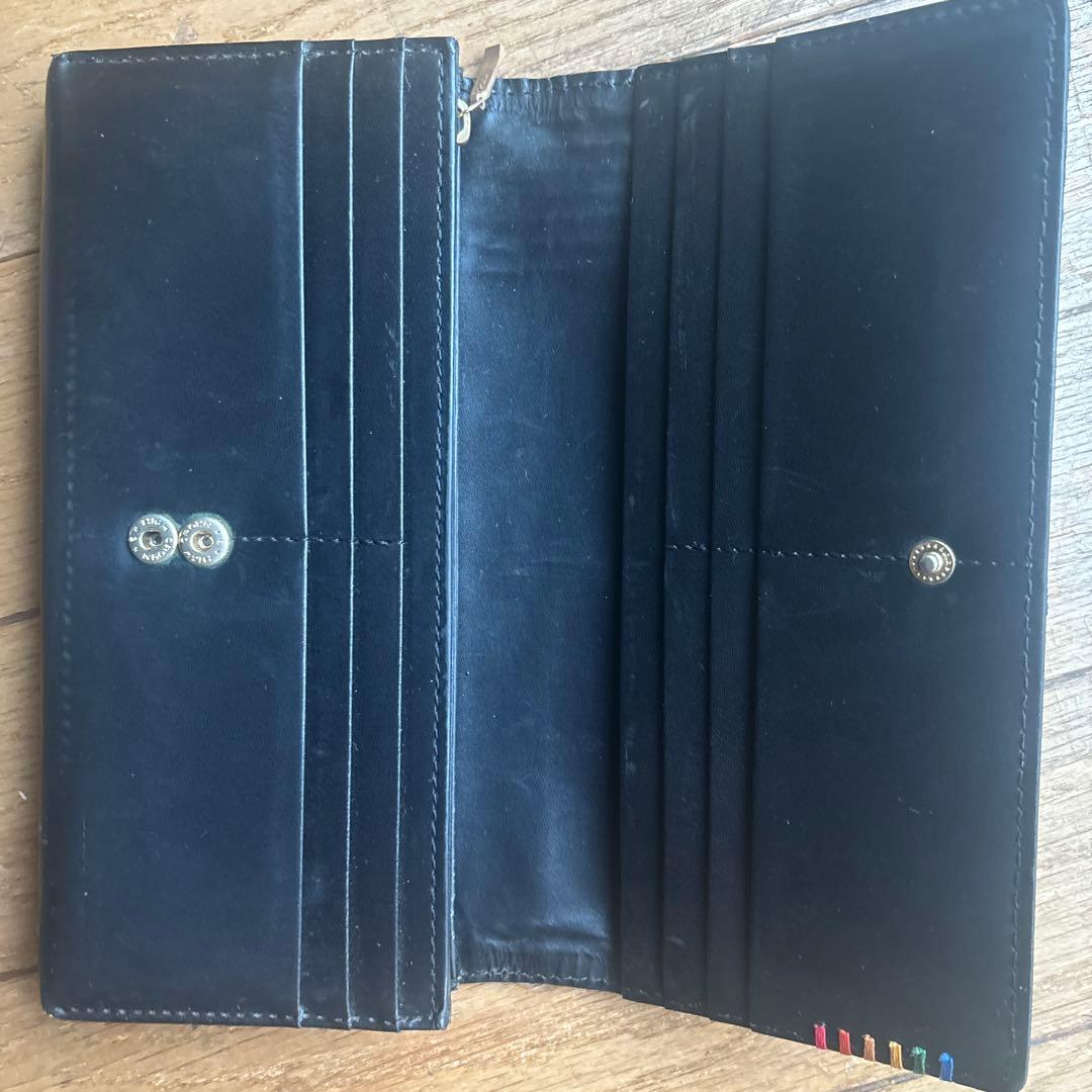 ストライプデザイン ブラック長財布