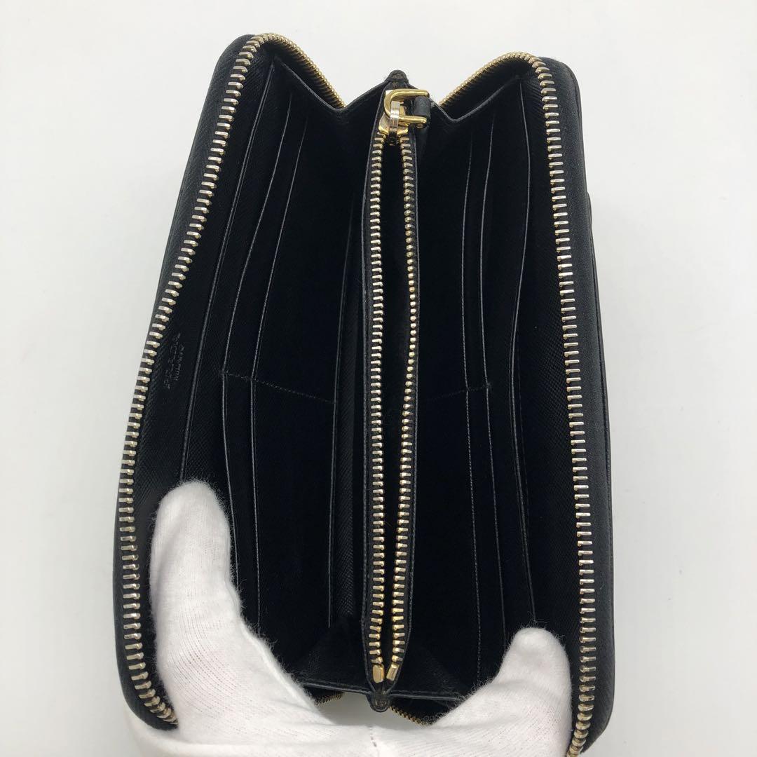 プラダ リボンモチーフ ラウンドファスナー 長財布 サフィアーノ