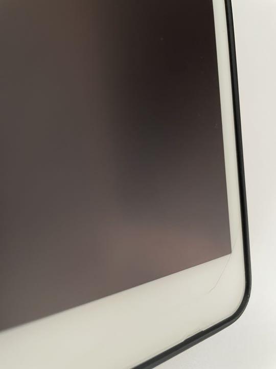 豊富な新品 iPadair3 m3UWa-m85056454204 限定品新品